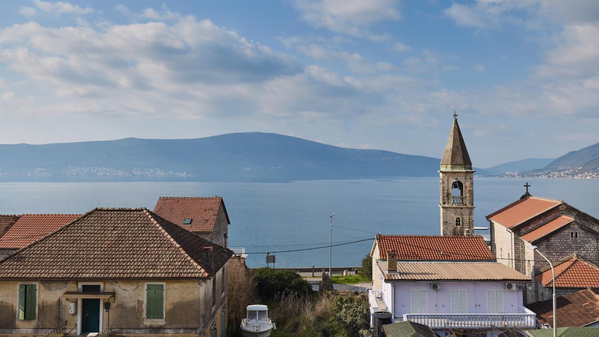 Bayview Apartments Tivat Montenegro エクステリア 写真