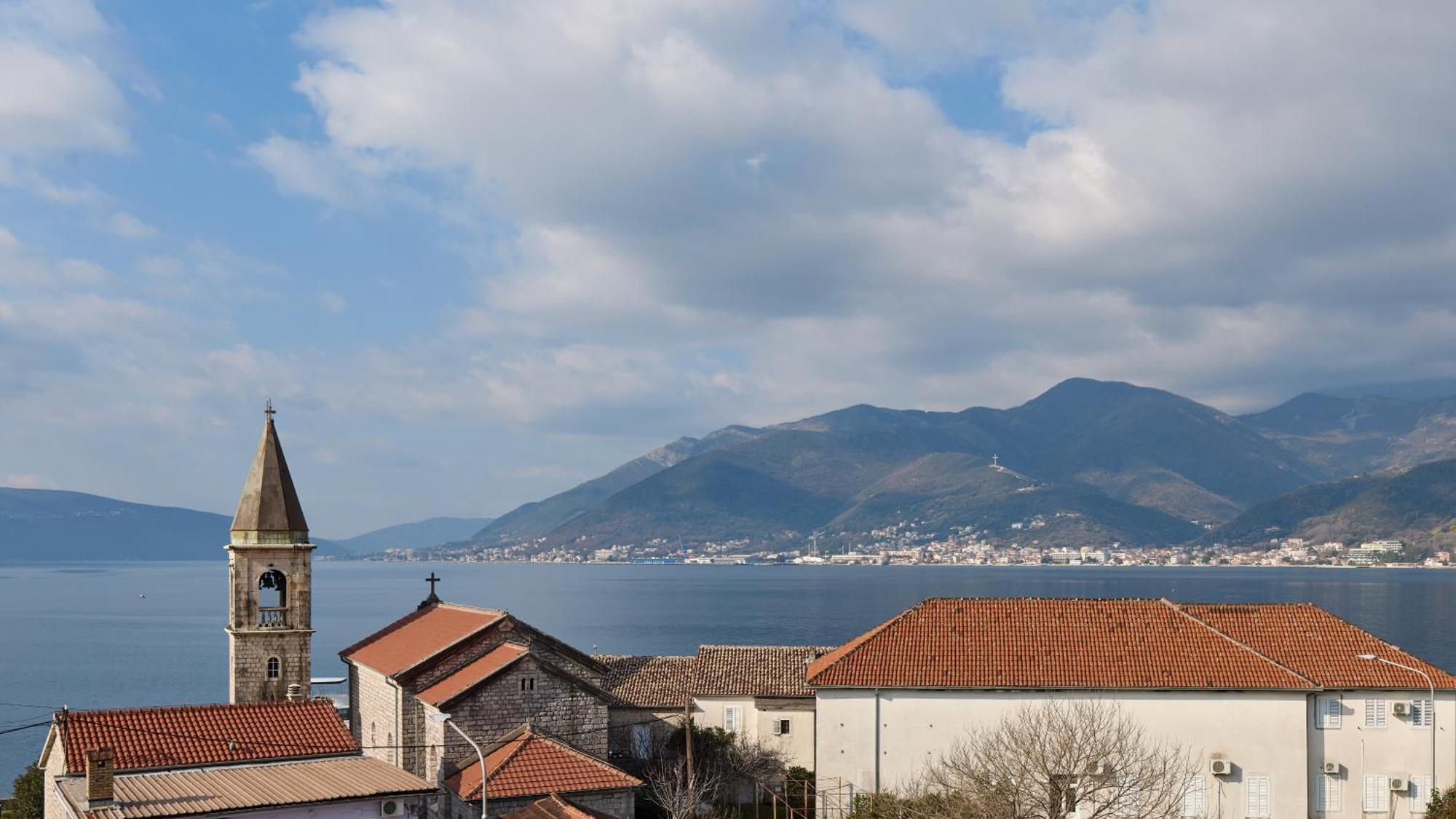 Bayview Apartments Tivat Montenegro エクステリア 写真