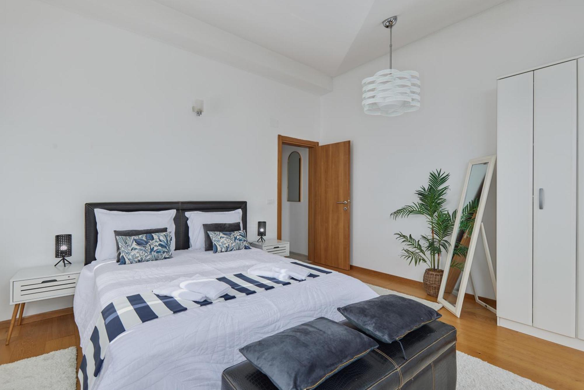 Bayview Apartments Tivat Montenegro エクステリア 写真