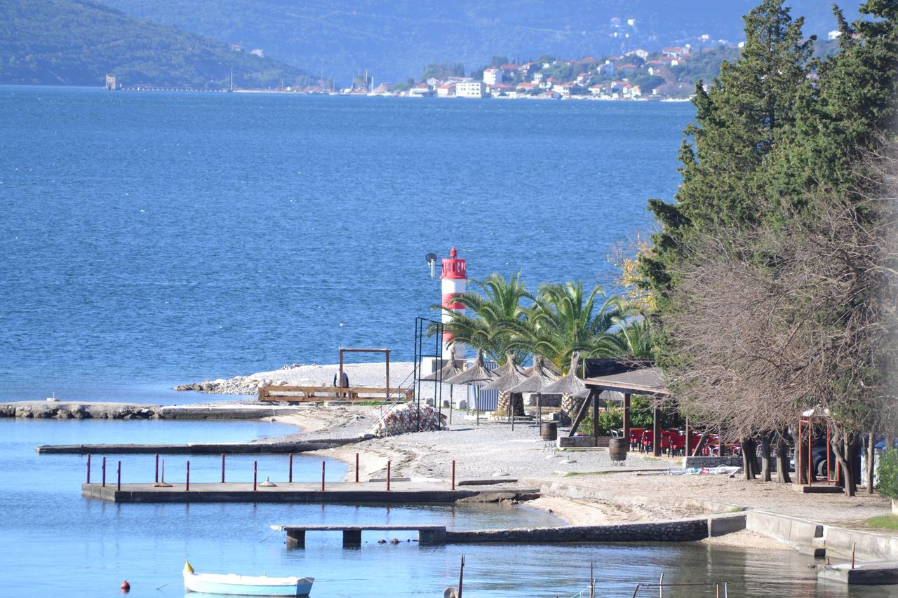 Bayview Apartments Tivat Montenegro エクステリア 写真