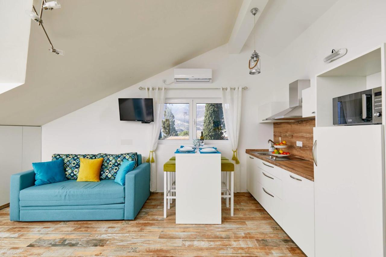 Bayview Apartments Tivat Montenegro エクステリア 写真