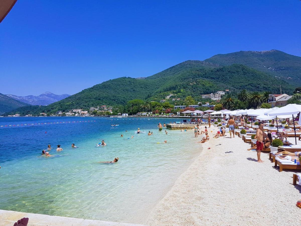 Bayview Apartments Tivat Montenegro エクステリア 写真